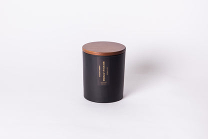 CANDLE TUMBLR WITH A WOODEN LID AND GLASS BASE